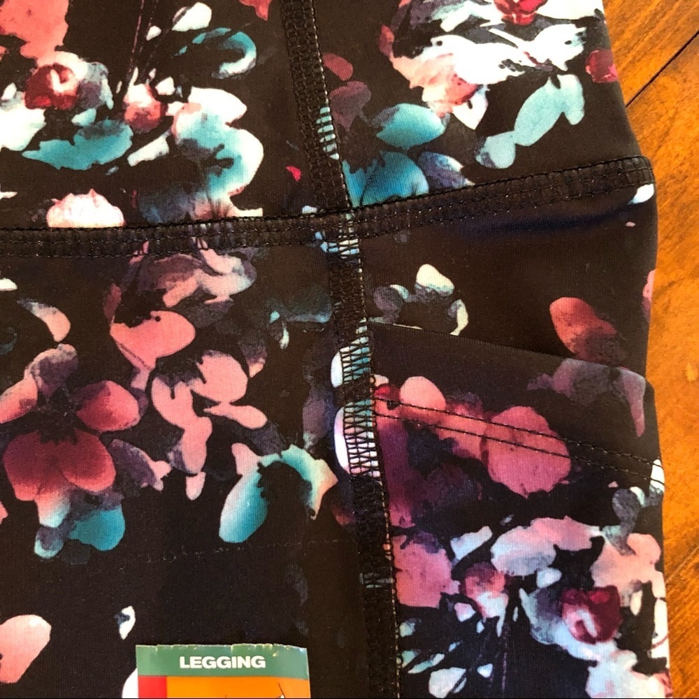 AVIA Core Pocket Compression Leggings NWT - Picture 6 of 7